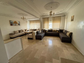 Appartement 3 chambre et deux salon pour les familles